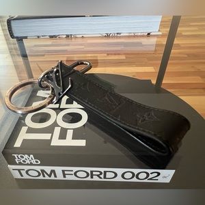 LV Shape Dragonne Bag Charm; Key Holder